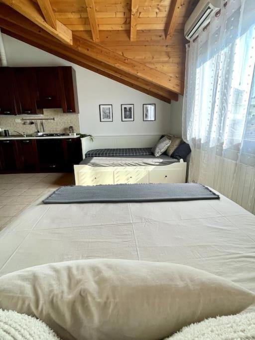 Appartement Mansarda Antica Milano à San Giuliano Milanese Extérieur photo