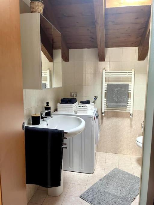 Appartement Mansarda Antica Milano à San Giuliano Milanese Extérieur photo
